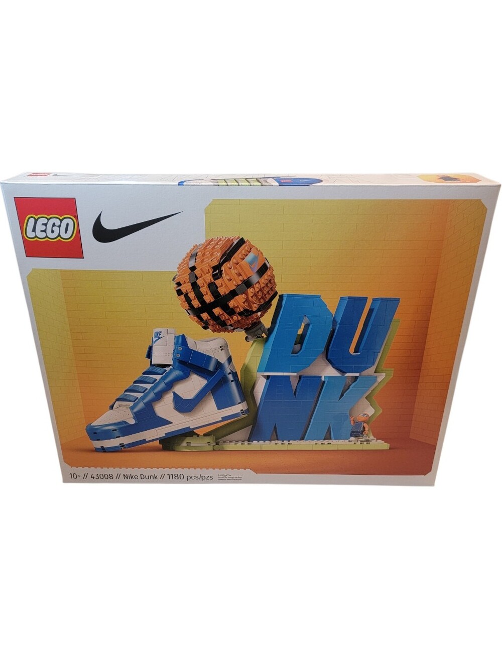 Sealed Lego NIKE DUNK SHOE #43008 New In Box Collectible